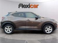 Usado Nissan Juke Acenta 114 CV (83 kW) 2022 Marrón SUV