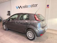 Usado Fiat Punto Easy 69 CV (50 kW) 2012 Gris / plata Berlina
