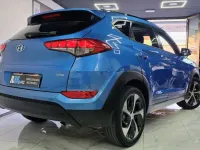 Käytetty Hyundai Tucson 114 HP (83 kW) 2017 Sininen Katumaasturi