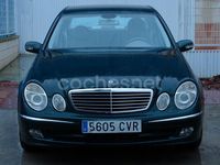 Usado Mercedes E220 Elegance 150 CV (110 kW) 2003 Verde Familiar