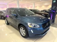 Begagnad Volvo XC60 Momentum 136 HK (100 kW) 2014 Blå SUV