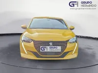 Begagnad Peugeot 208 Allure 100 kW (136 HK) 2020 Gul Halvkombi