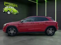 Usado Mercedes GLA200 Style 136 CV (100 kW) 2014 Rojo SUV