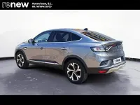 Usado Renault Arkana Techno 140 CV (102 kW) 2025 Gris / plata SUV