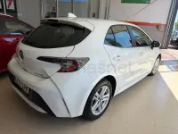 Usado Toyota Corolla Active 122 CV (89 kW) 2020 Blanco Berlina
