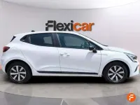 Usado Renault Clio Evolution 101 CV (74 kW) 2023 Blanco Utilitario