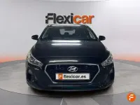 Usado Hyundai i30 GO! 95 CV (69 kW) 2017 Negro Berlina