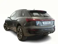 Usado Audi Q8 e-tron S-Line 300 kW (408 CV) 2024 Gris SUV