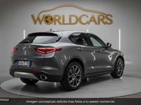 Usado Alfa Romeo Stelvio Sprint 190 CV (139 kW) 2021 Gris SUV