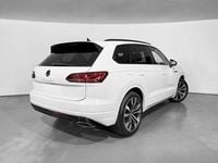 Usado VW Touareg R-line 286 CV (210 kW) 2024 Blanco SUV