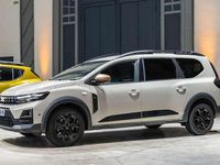Usado Dacia Jogger Extreme 110 CV (80 kW) 2022 Naranja Monovolumen