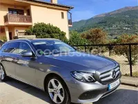 Usado Mercedes E200 150 CV (110 kW) 2017 Gris / plata Familiar