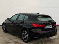 Usado BMW 118 Comfort Edition 136 CV (100 kW) 2024 Negro Utilitario