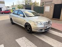 Usado Toyota Avensis Executive 116 CV (85 kW) 2005 Beige Berlina