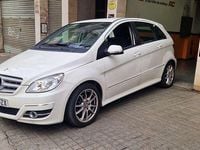 Usado Mercedes B180 Sport Edition 109 CV (80 kW) 2011 Blanco Monovolumen