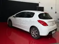 Usado Peugeot 308 Active 115 CV (84 kW) 2013 Blanco Berlina