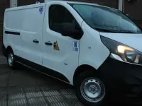 Usado Opel Vivaro Expression 95 CV (69 kW) 2018 Blanco Monovolumen