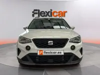 Usado Seat Arona Style 110 CV (80 kW) 2024 Negro SUV