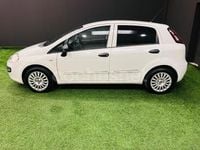 Usado Fiat Punto Evo Dynamic 75 CV (55 kW) 2012 Blanco Utilitario