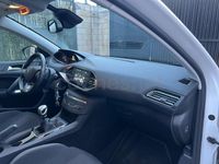 Usado Peugeot 308 SW Style 120 CV (88 kW) 2015 Blanco Familiar