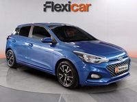 Usado Hyundai i20 75 CV (55 kW) 2019 Azul Utilitario
