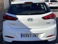 Usado Hyundai i20 75 CV (55 kW) 2016 Blanco Berlina
