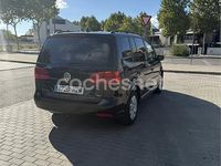 Usado VW Touran Advance 105 CV (77 kW) 2014 Negro Monovolumen