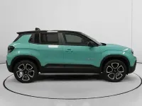 Usado Jeep Avenger Summit 100 CV (73 kW) 2023 Azul SUV