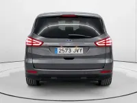 Usado Ford S-MAX Trend 120 CV (88 kW) 2016 Gris Monovolumen