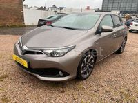 Usado Toyota Auris Hybrid 136 CV (100 kW) 2016 Beige Berlina