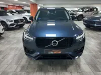 Usado Volvo XC90 R-Design 392 CV (288 kW) 2020 Azul SUV