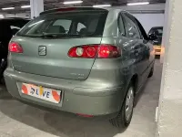 Usado Seat Ibiza Stella 64 CV (47 kW) 2003 Verde Utilitario