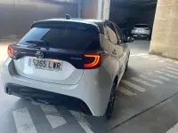 Usado Toyota Yaris Plus 115 CV (84 kW) 2022 Blanco Utilitario