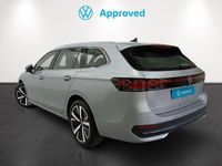 Nuevo VW Passat Business 150 CV (110 kW) 2025 Gris / plata Familiar