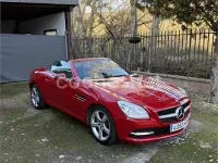 Usado Mercedes SLK200 184 CV (135 kW) 2011 Rojo Descapotable