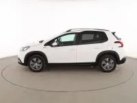 Usado Peugeot 2008 Signature Sky 82 CV (60 kW) 2019 Blanco SUV