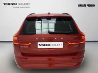 Usado Volvo XC60 Core 197 CV (144 kW) 2024 Rojo SUV