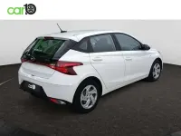 Usado Hyundai i20 101 CV (74 kW) 2021 Blanco Utilitario