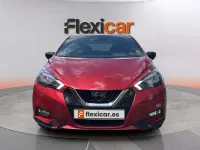 Usado Nissan Micra Acenta 92 CV (67 kW) 2022 Rojo Utilitario