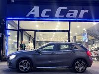 Usado Mercedes GLA180 122 CV (89 kW) 2019 Gris / plata SUV