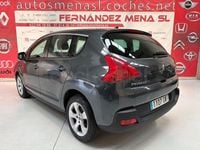 Usado Peugeot 3008 Premium 120 CV (88 kW) 2010 Gris / plata Familiar