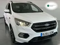 Usado Ford Kuga ST-Line 150 CV (110 kW) 2017 Blanco SUV
