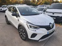 Usado Renault Captur Equilibre 101 CV (74 kW) 2022 Blanco SUV