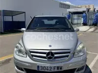 Usado Mercedes B200 193 CV (141 kW) 2007 Gris / plata Monovolumen
