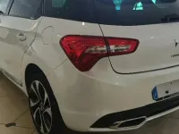 Usado DS Automobiles DS5 Style 150 CV (110 kW) 2015 Blanco Utilitario