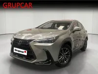 Usado Lexus NX350h Business Edition 242 CV (177 kW) 2023 Gris / plata SUV