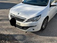 Usado Peugeot 308 SW Active 120 CV (88 kW) 2017 Blanco Familiar