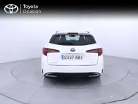 Usado Toyota Corolla Active 140 CV (102 kW) 2025 Blanco Familiar