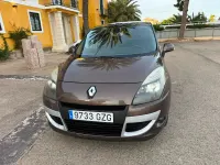 Usado Renault Grand Scénic 110 CV (80 kW) 2011 Marrón
