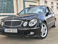 Usado Mercedes E320 Avantgarde 204 CV (150 kW) 2003 Negro Berlina